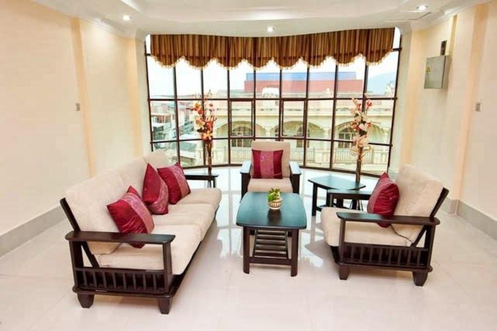 Mittapheap Hotel Kampot Εξωτερικό φωτογραφία